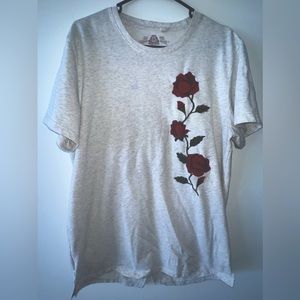 Women’s Large American Rag Cie Embroidered Rose T-shirt